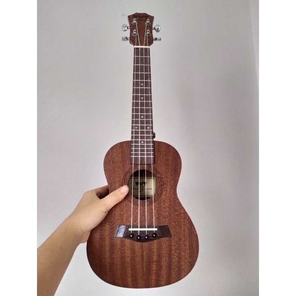 Đàn Ukulele Concert BWS Music 23inch full gỗ chính hãng