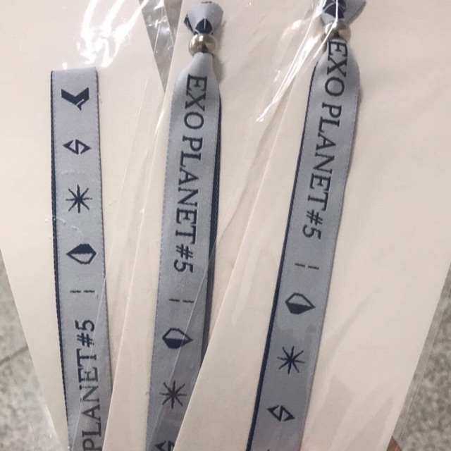 Trả order vòng tay exo