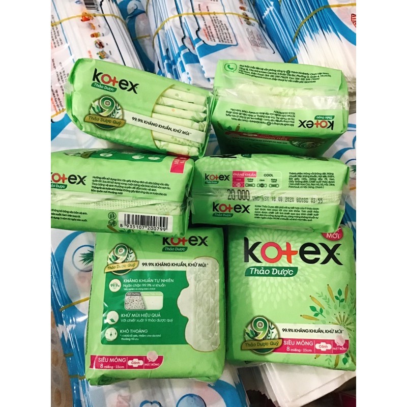 Băng Vệ Sinh Kotex Thảo Dược Siêu Mỏng Có Cánh 23cm