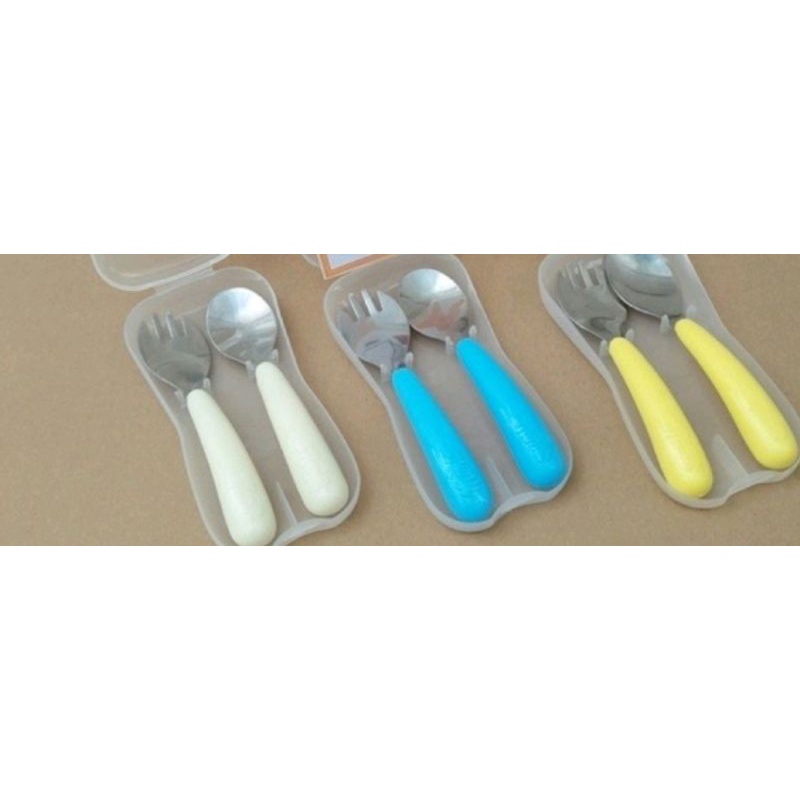 Bộ muỗng nĩa inox 304 cho bé 2 cái của monte
