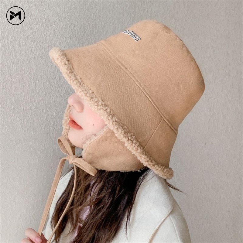 Mũ Tai Bèo Lông Cừu Giữ Ấm Chống Gió Bảo Vệ Tai Mẫu Mới 2022 Phong Cách Hàn Quốc Dành Cho Bạn Nữ Lái Xe