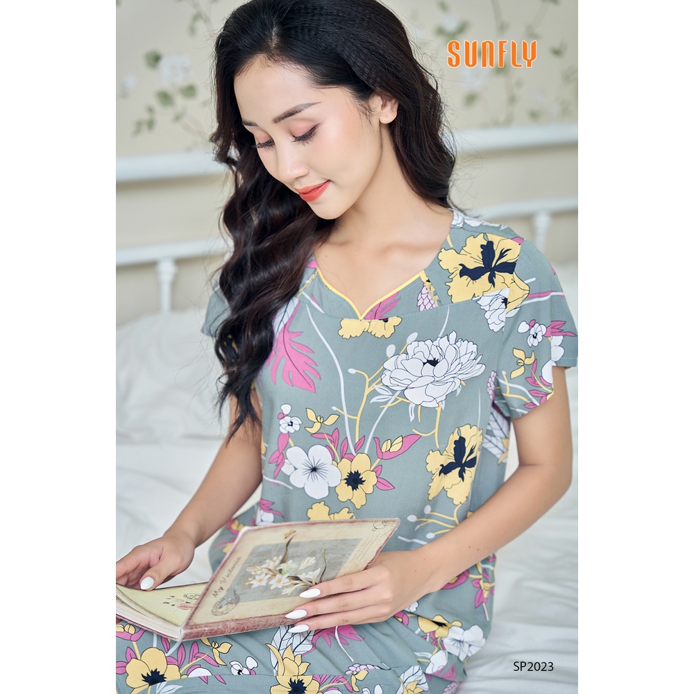 Bộ Đồ Mặc Nhà Nữ Lanh SUNFLY  Áo Cộc Quần Ngố SP2023