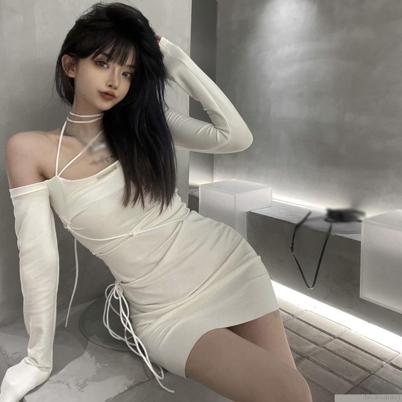 Váy Đầm Ôm Dáng Tay Dài Hở Vai Quyến Rũ