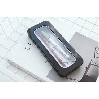 Hộp bút thiếc dễ thương