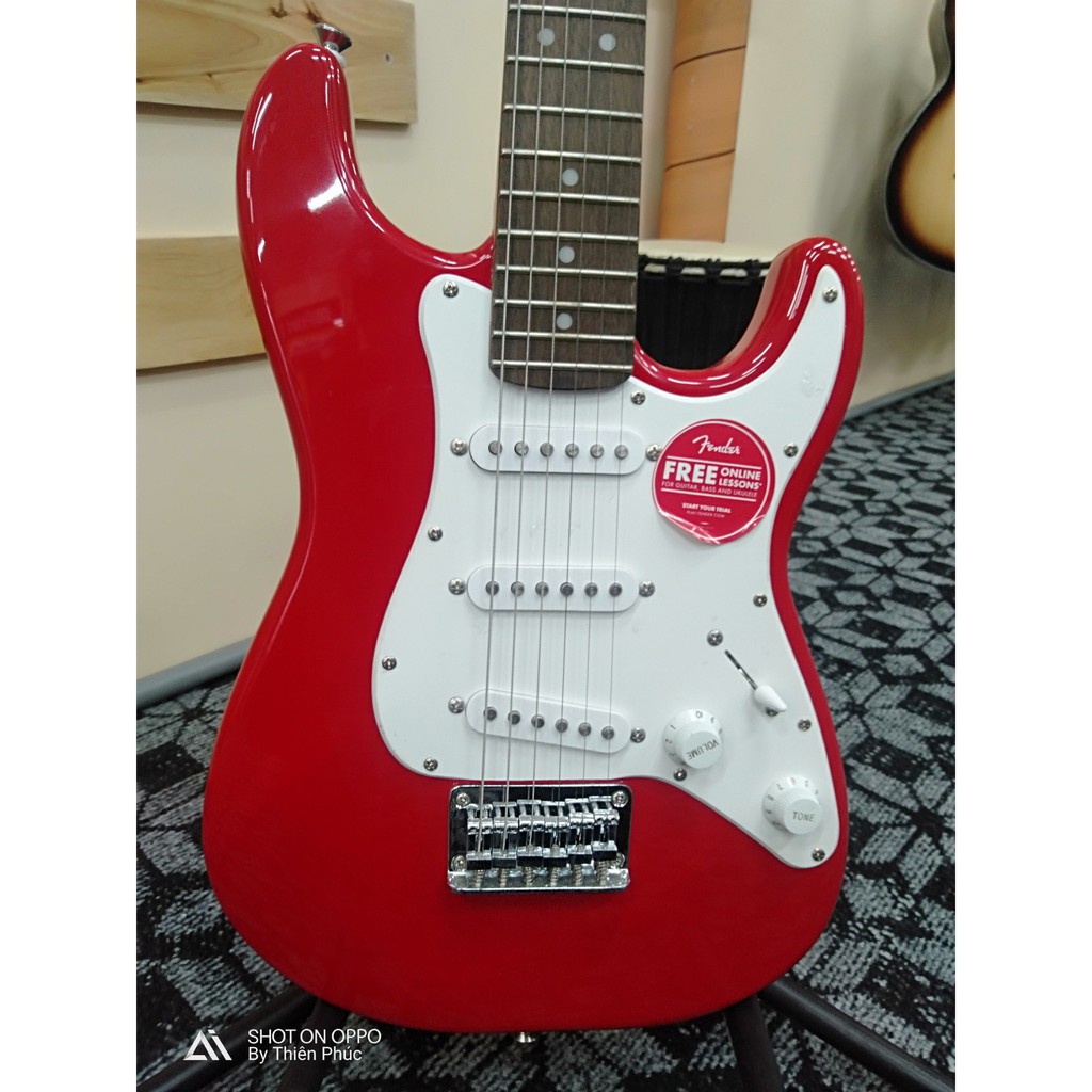 Guitar Squier MINI