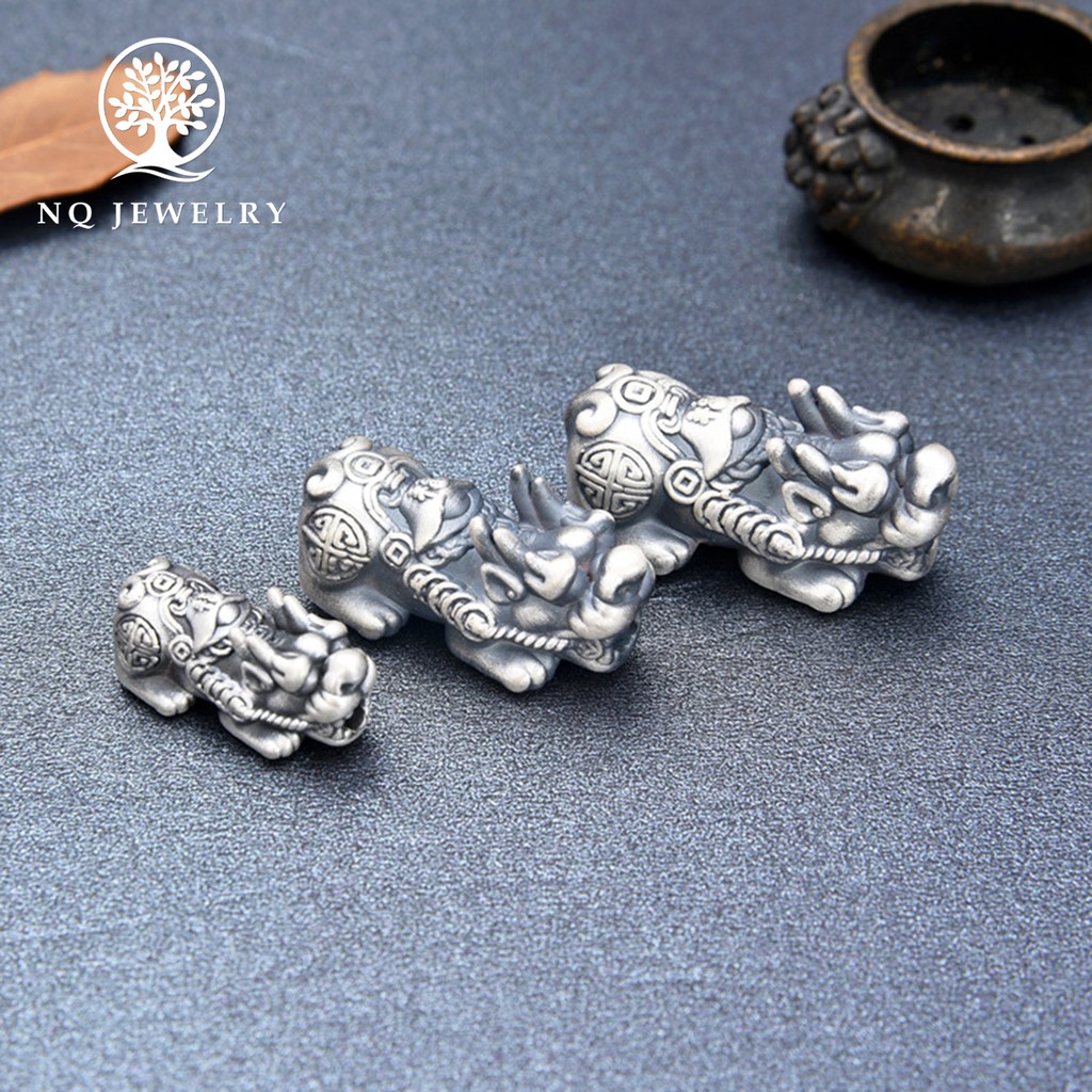 Charm bạc tỳ hưu xỏ ngang - NQ Jewelry