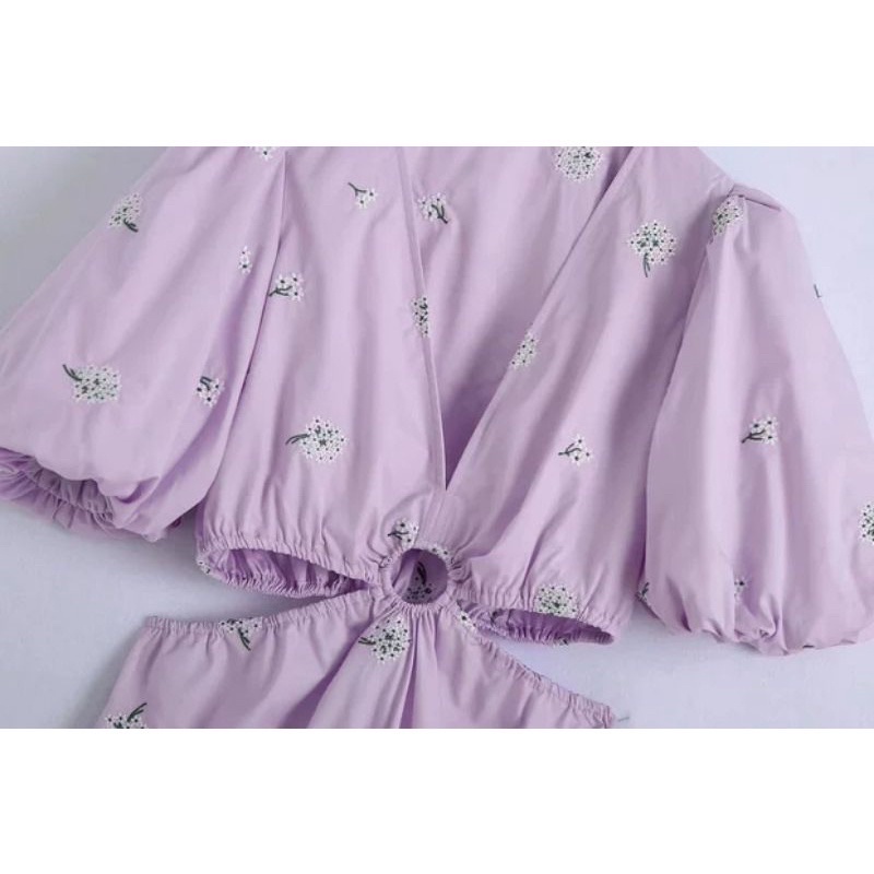 ĐẦM DÀI THÊU HOA KHOÉT EO TAY BỒNG NGẮN HÀNG XUẤT XỊN ZR TÍM THÊU HOA