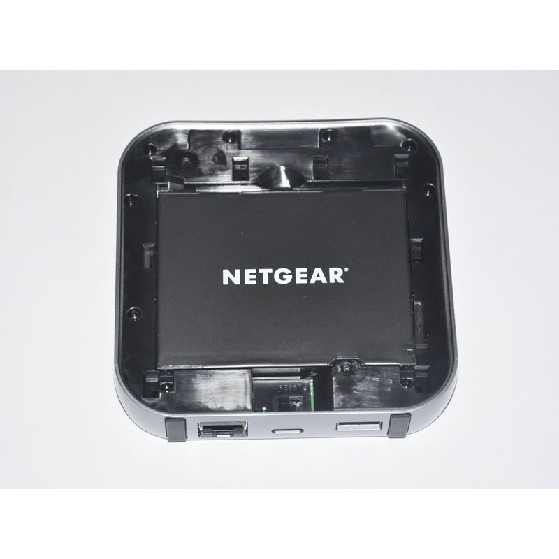 Pin Netgear MR1100 (M1) 5050mAh chính hãng. Mới zin 100%