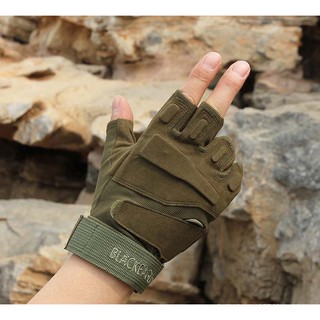 Găng tay Black Eagle, Black Hawk cụt ngón