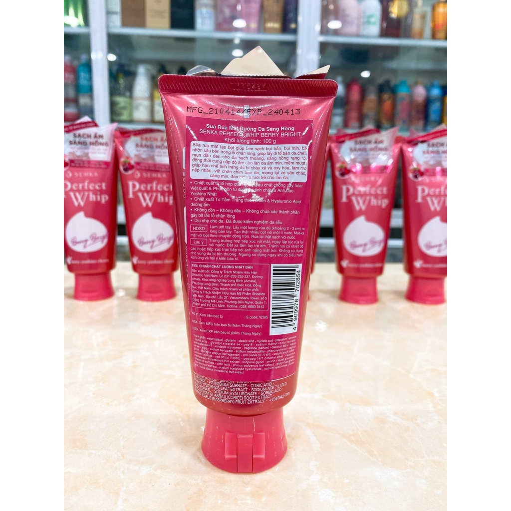 Sữa Rửa Mặt Sạch Sâu Sáng Hồng Senka Perfect Whip Berry Bright 100g