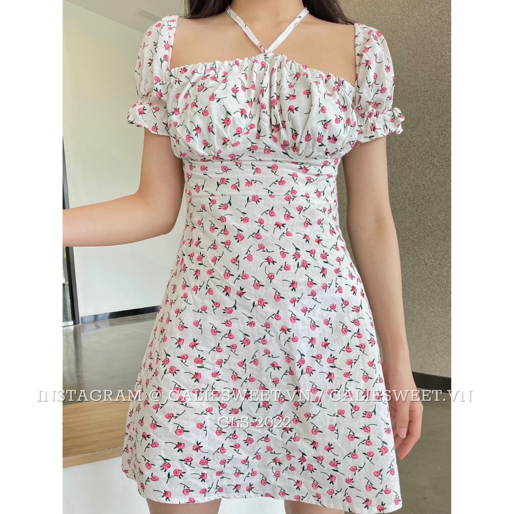 Váy hoa nhí trễ vai Caliesweet váy hở lưng hoa nhí cổ yếm chất thô CLS019