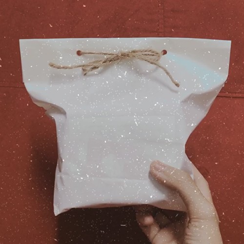 Gói quà túi giấy dễ thương xinh xắn gần gủi môi trường