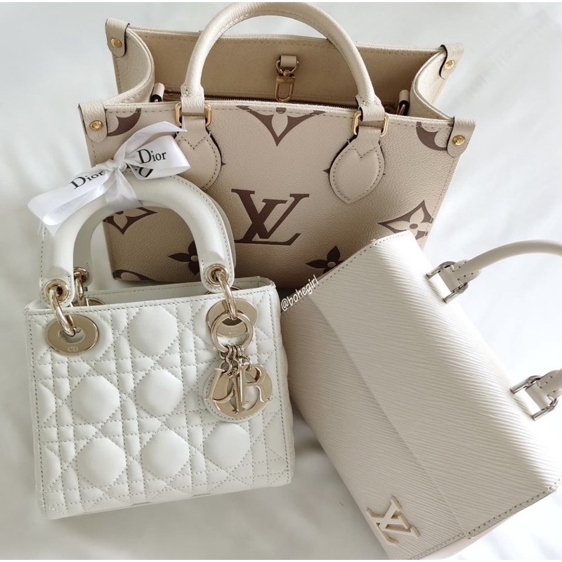 Túi lady diorr size18cm fullbox thoải mái đựng điện thoại