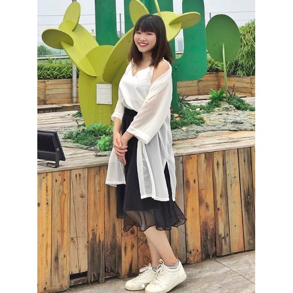 Chân váy dài dự tiệc đi chơi midi skirt  vải voan caocaobycaochen 2 màu đen trắng có big size