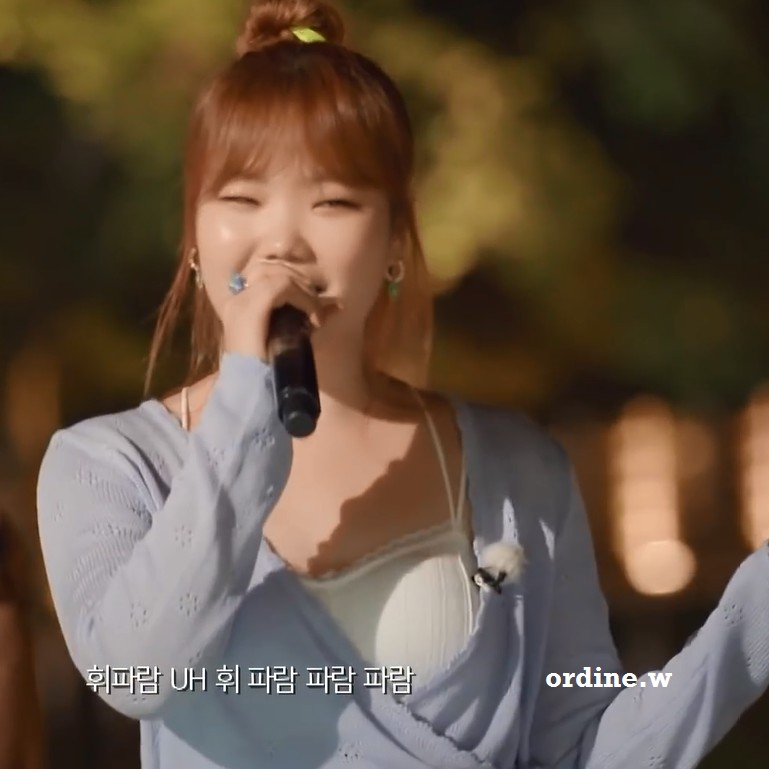 ORDER_áo bralette ren IZ*ONE Sakura, AKMU Suhyun, CLC Sorn | BigBuy360 - bigbuy360.vn