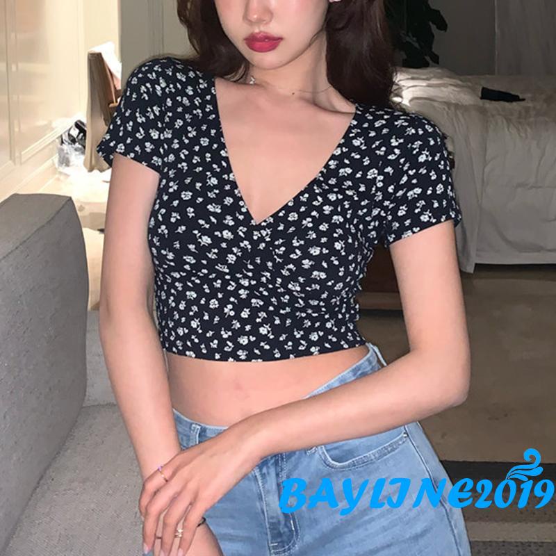 Áo Croptop Tay Ngắn Cổ Chữ V In Hoa Thời Trang Cho Nữ
