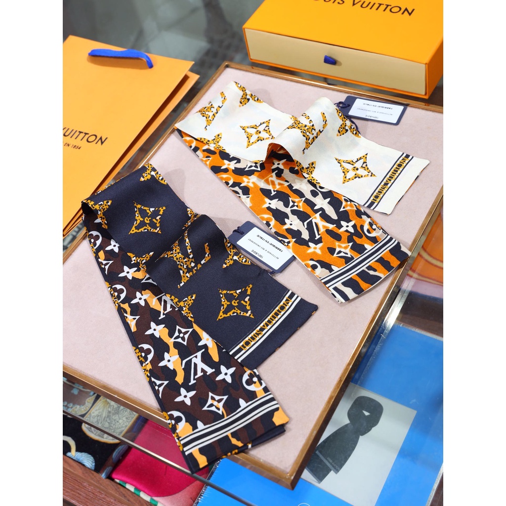 Khăn Choàng Cổ / Xách Tay Bằng Ruy Băng Lụa Thời Trang Mới Cho Nữ