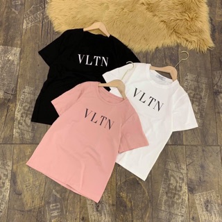 Áo phông nữ giấu quần VLTN