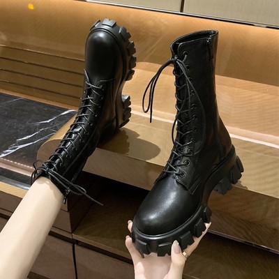 SẴN TRẮNG 36 BOOT DA ĐẾ 5CM BUỘC DÂY MŨI TRÒN PHONG CÁCH ULZZANG | BigBuy360 - bigbuy360.vn