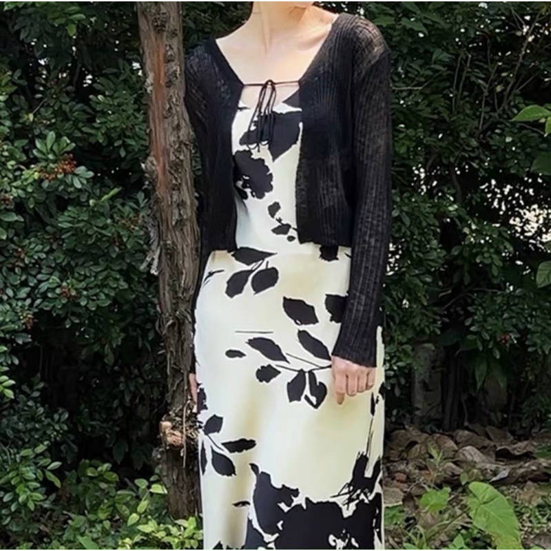 Áo khoác cadigan len giấy mỏng buộc nơ, nhẹ hàng Quảng Châu mix cùng váy hoặc áo hai dây đều xinh nhé các nàng