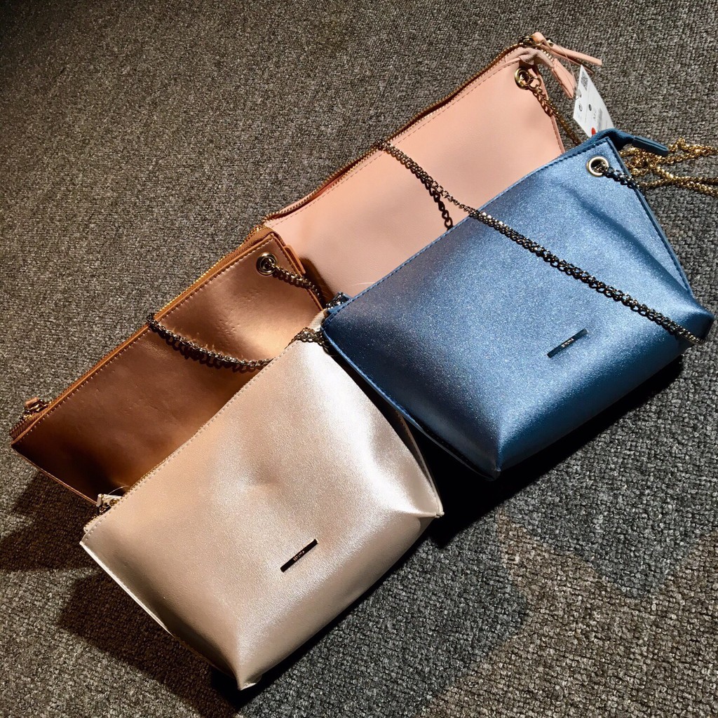 Túi Bershka Chain Sling Bag