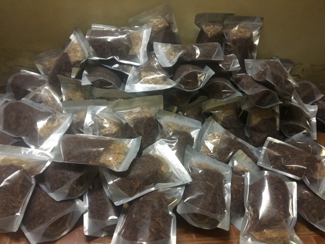 COMBO SỈ 5 KG HEO KHÔ CHÁY TỎI SIÊU NGON ( Đóng túi zip 500g)