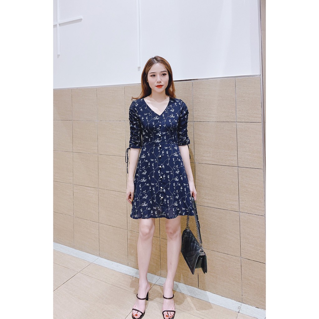 Đầm xòe ngắn tay rút dây tay - 20Again - DEA0197 | BigBuy360 - bigbuy360.vn