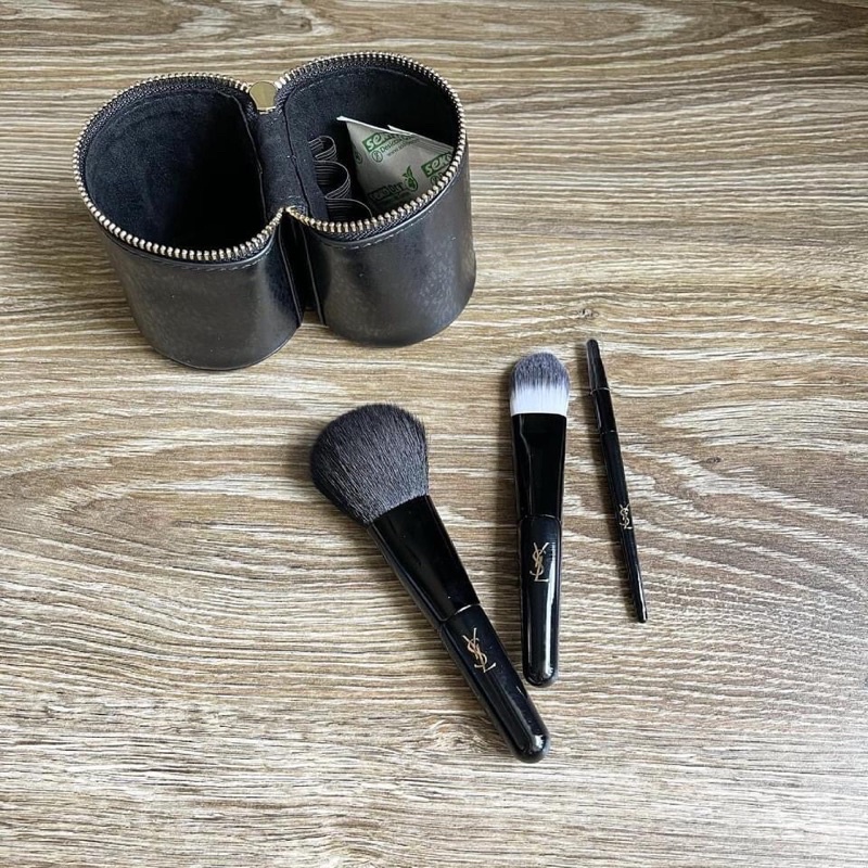 Set cọ trang điểm YSL