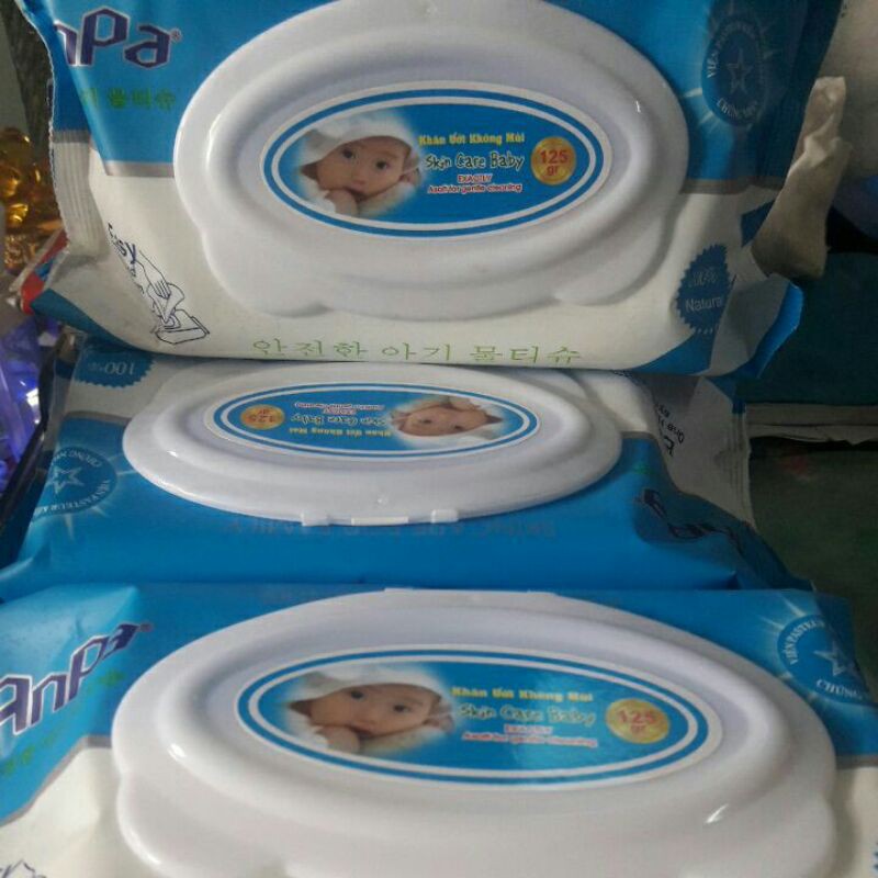 khăn ướt cao cấp không mùi  (1 gói 125 tờ)