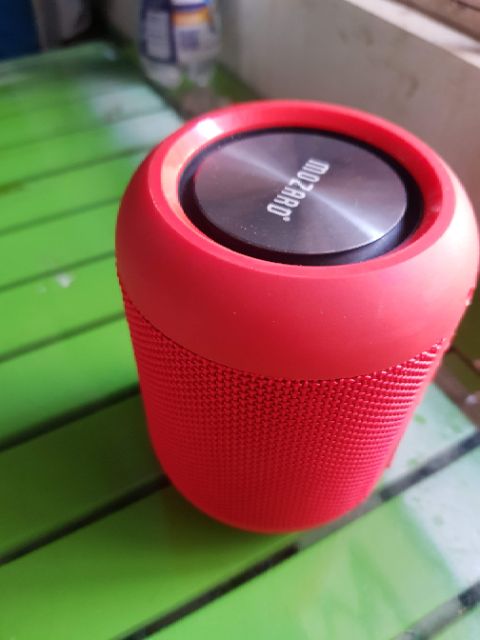 Loa Bluetooth Mozard E7 Đỏ và đen