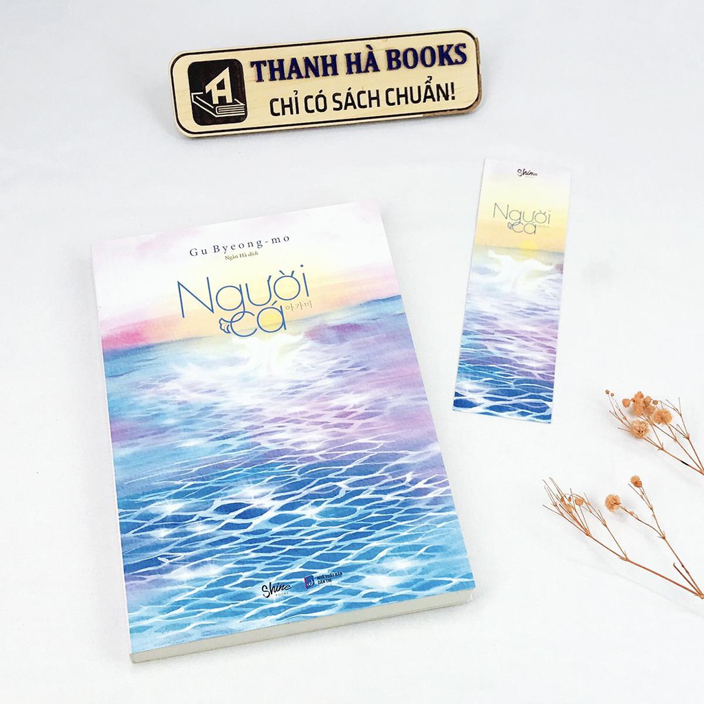 Sách - Người Cá - Câu chuyện cổ tích giữa đời thường (Kèm Bookmark)