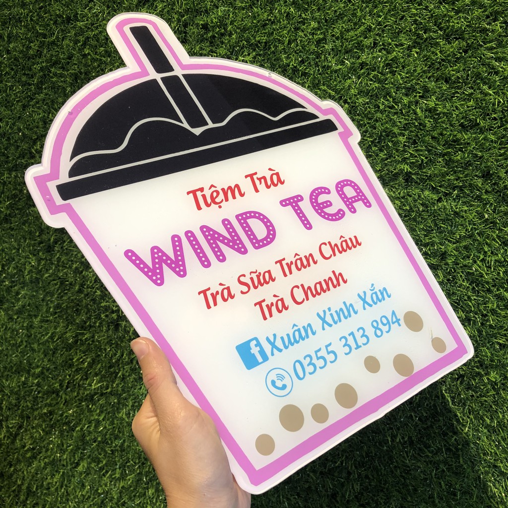 Biển hiệu mica treo shop bán hàng - Thiết kế khung hình ly trà sữa xinh xắn và in thông tin shop theo yêu cầu