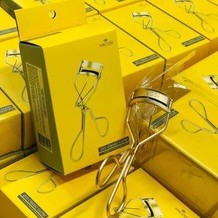 Bấm Mi Vacosi Pro Classic Curler BM04 ( Mẫu mới Hộp Vàng )