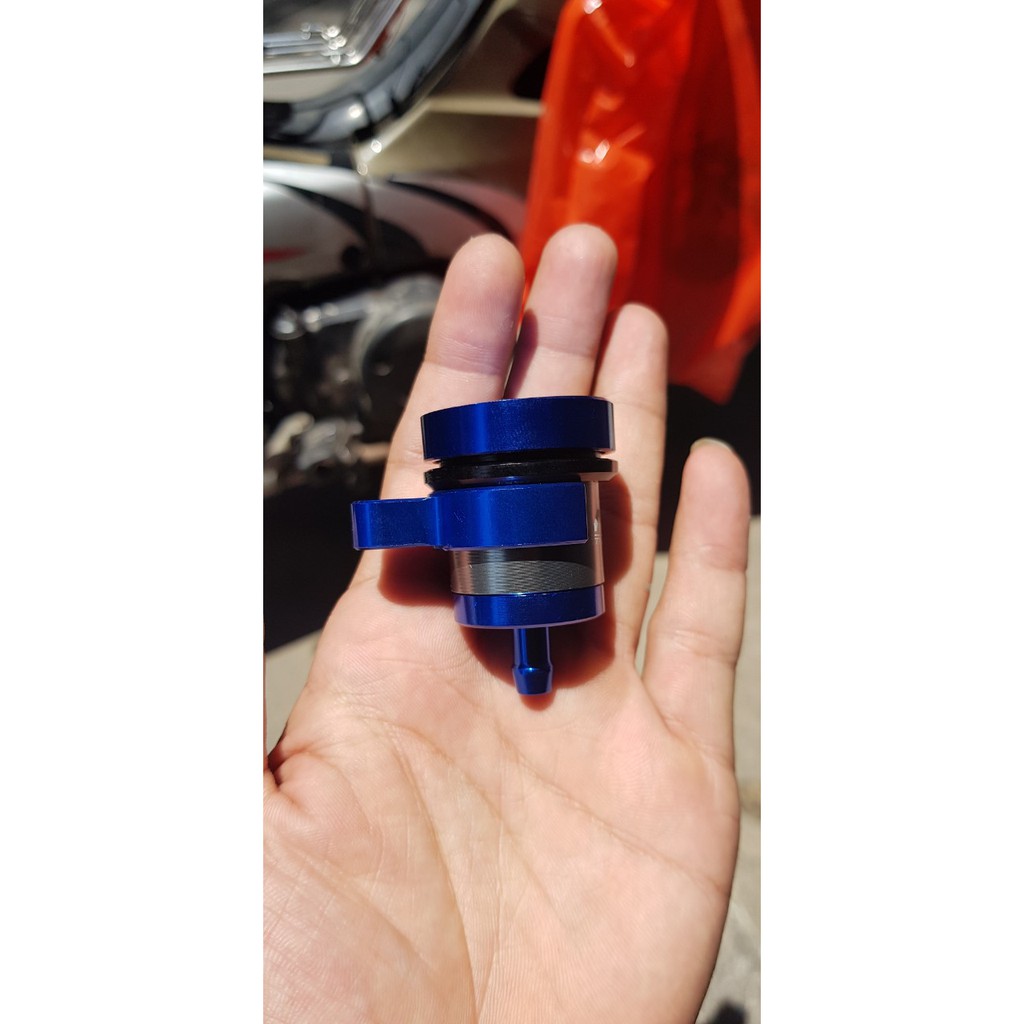 Bình dầu AEM MINI - thiết kế vô cùng ấn tượng và gọn gàng