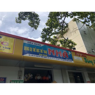 Banh tennis cũ