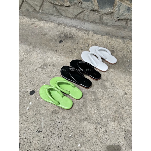 PALM - Dép Kẹp Xỏ Ngón