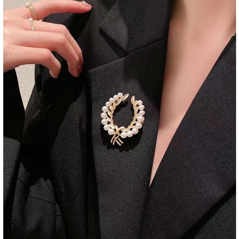 Cài áo cao cấp đính đá Alicia ghim balo, túi xách, charm áo cao cấp - CA04