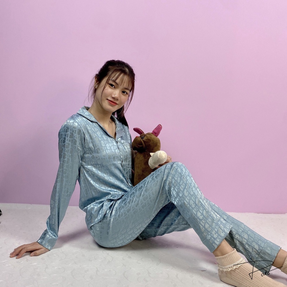 Pijama lụa gấm LV tay dài quần dài - đồ ngủ nữ loại 1 cao cấp không nhăn (ảnh thật shop chụp) PA.G2