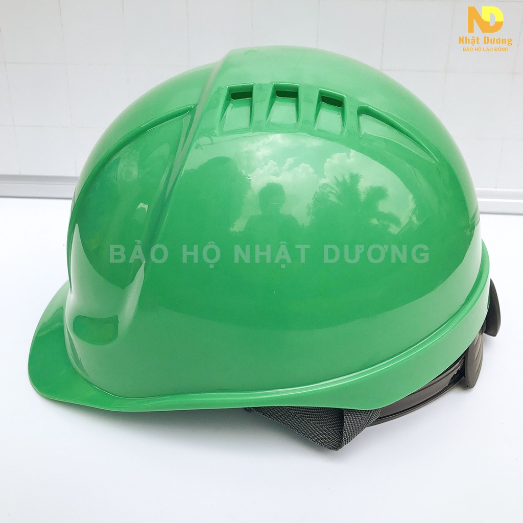 Mũ bảo hộ lao động có lỗ thoát khí HPN09 khóa vặn màu xanh lá, Nón bảo hộ lao động thông hơi Nhật Dương