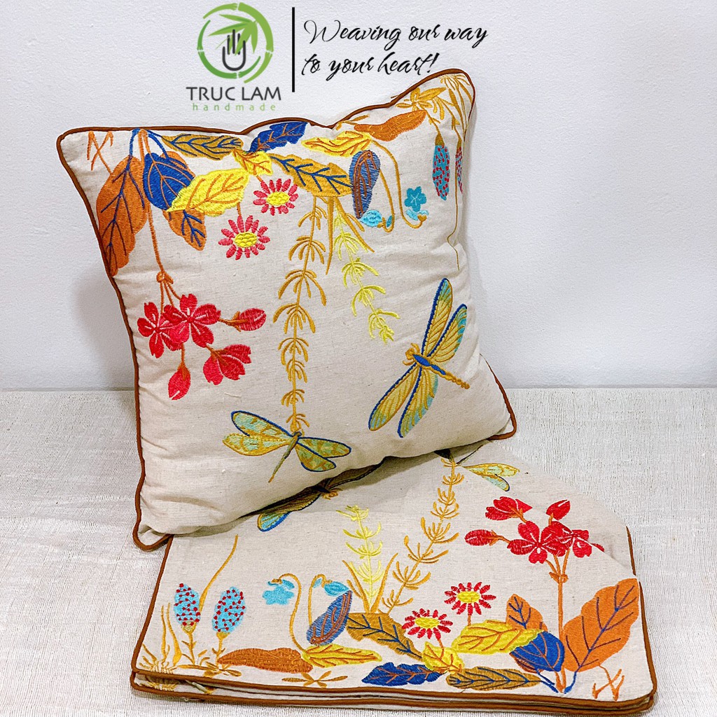 Gối/Vỏ Gối Vuông Tựa Lưng Sofa(45x45) Trang Trí Phòng Vải Linen Thêu Thủ Công Hình Chuồn Chuồn Hoa Lá- Trúc Lâm Handmade