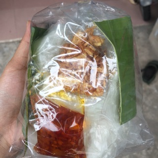 Combo 50b bánh tráng lá chuối kèm tắc ( khách ủ lá )