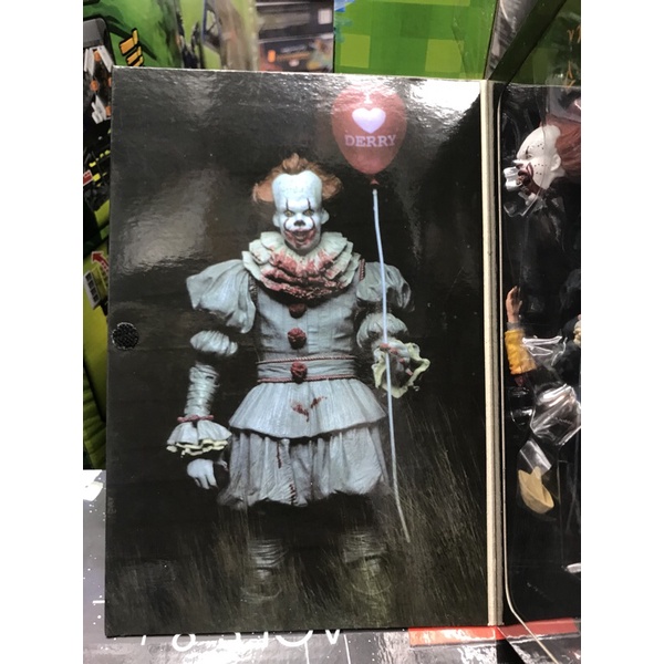 Đồ chơi mô hình NECA 93N031618 chú hề Pennywise