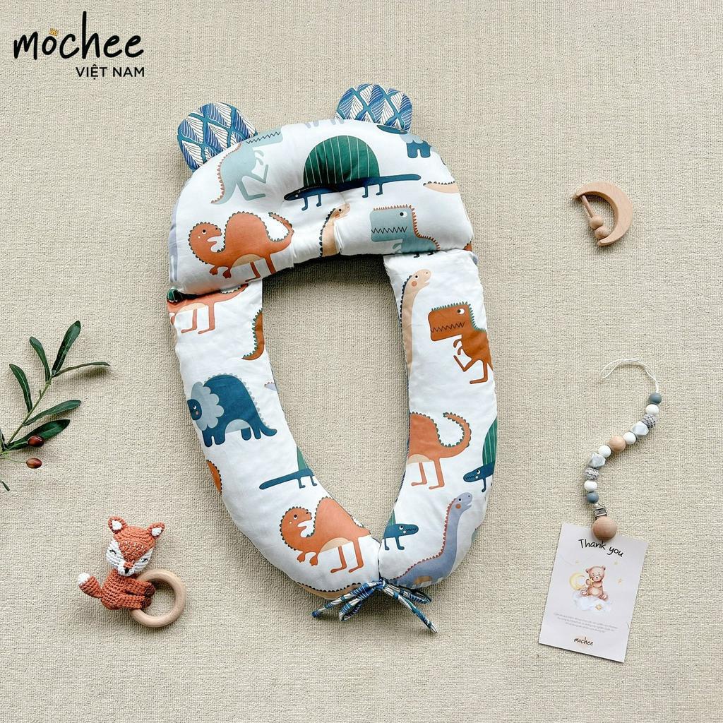 Gối liền chặn vỏ đỗ cho bé Mochee , gối liền chặn vỏ đỗ thoáng mát - Monnie Kids