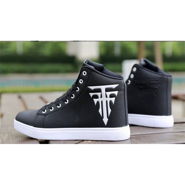 Giày Thể Thao Nam Cao Cổ Họa Tiết Chữ Thập - Giày Thể Thao Đẹp Nhất 2021 | BigBuy360 - bigbuy360.vn