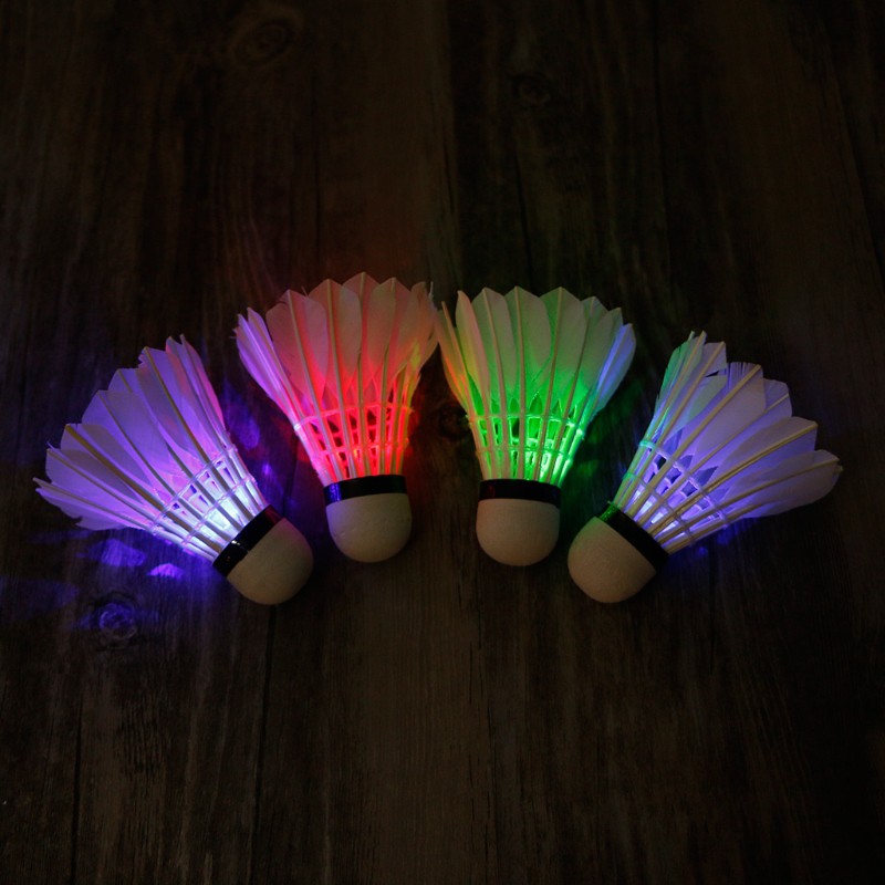Bộ 4 quả cầu lông chim có đèn LED dùng vào ban đêm