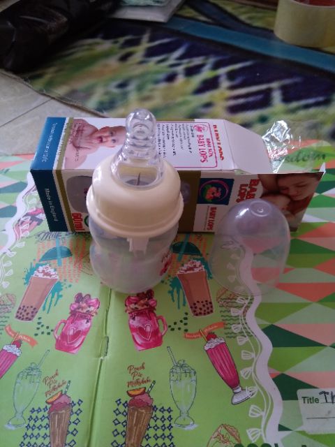 Combo mini đồ sơ sinh cho bé gái. Tặng 1 bình sữa baby Lops 60ml