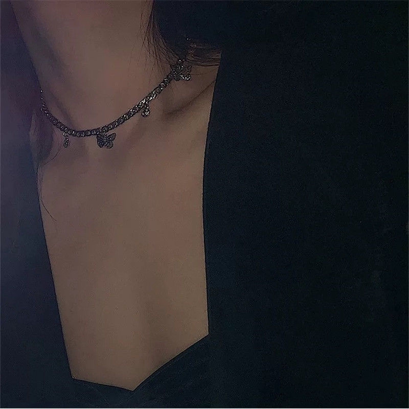 Vòng Cổ choker Bằng Kim Loại Dày Họa Tiết Bướm Ba Chiều 22393