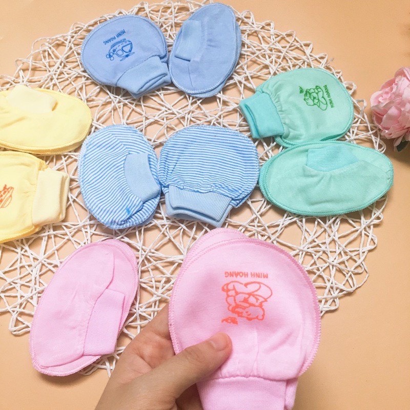 Set bao tay chân Minh Hoàng cho bé sơ sinh vải cotton tư nhiên 100% bo ống Vớ tay chân cho bé sơ sinh BTC03 Bambee Mart