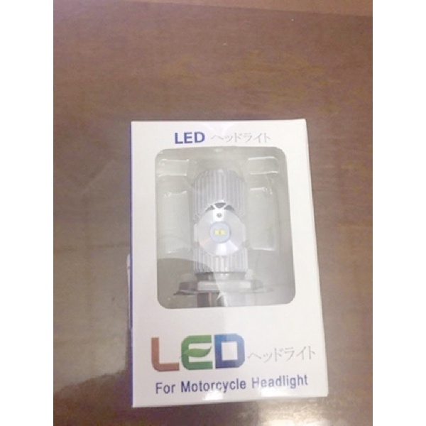Bóng Led Bi Pha Dream, Wave , Exciter 135 đời đầu Sáng Trắng chân M5 / H4