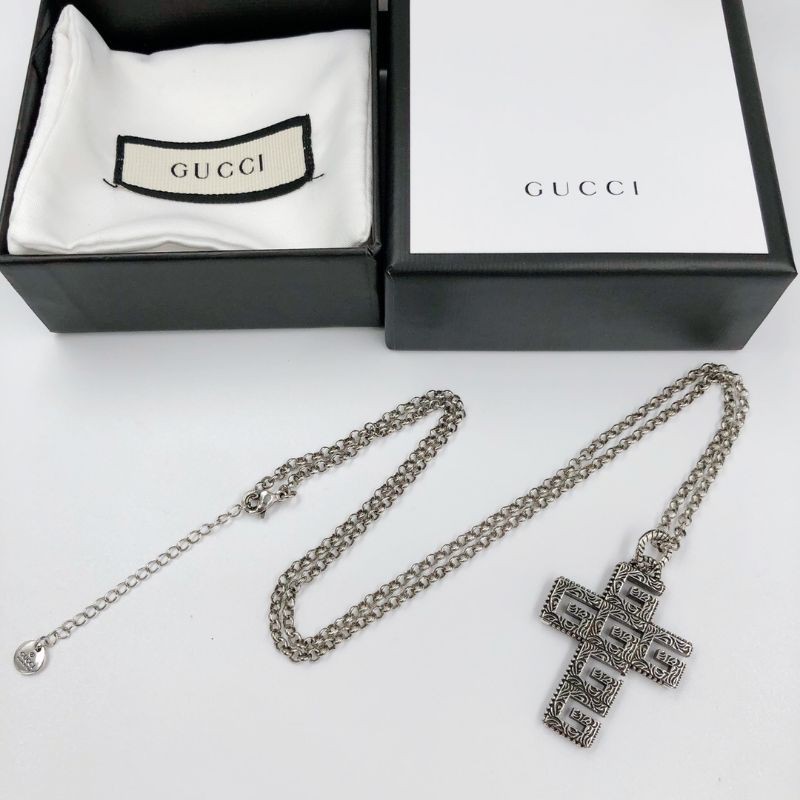 Gʊccì New Silver Letters G Join Together Cross Pendant Necklace